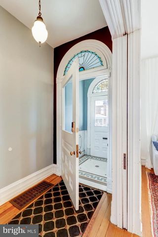 221 DOUGLASS ST, Reading, PA 19601