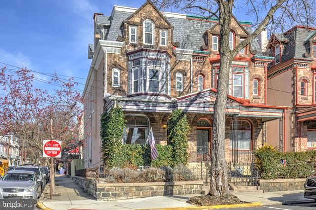 221 DOUGLASS ST, Reading, PA 19601