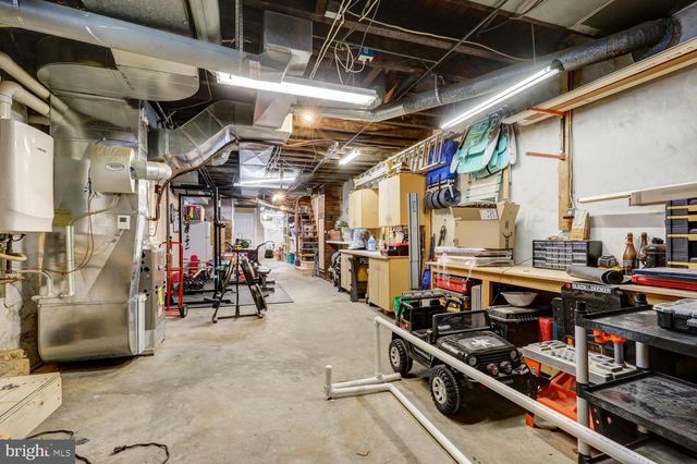 221 DOUGLASS ST, Reading, PA 19601