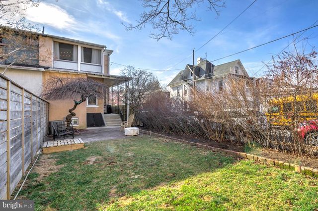 221 DOUGLASS ST, Reading, PA 19601