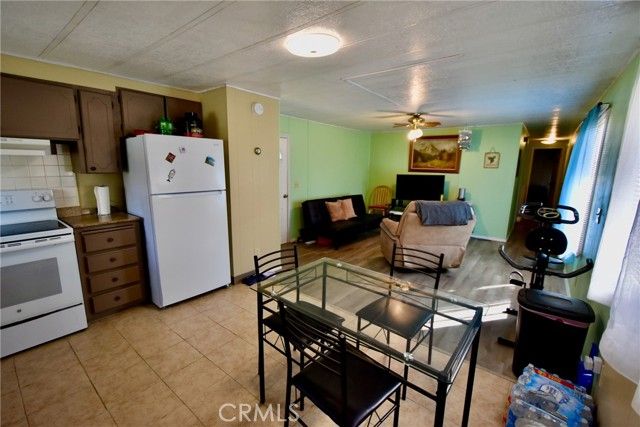 14804 Oregon Rd, Hornbrook, CA 96044