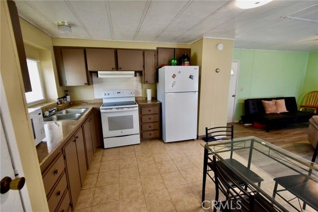 14804 Oregon Rd, Hornbrook, CA 96044