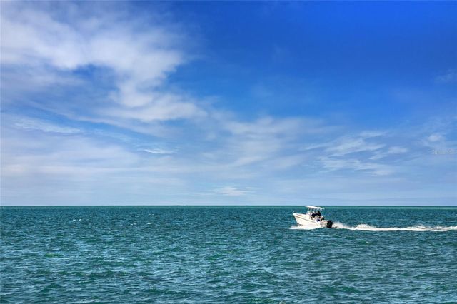 2830 BAY SHORE CIRCLE, Sarasota, FL 34234