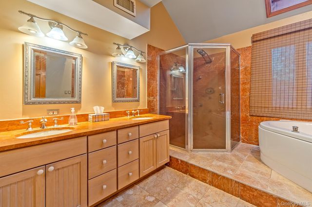 22 Weyant Road, Fort Montgomery, NY 10922