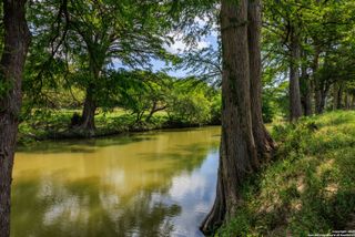 000 Guadalupe Bluff, Comfort, TX 78013