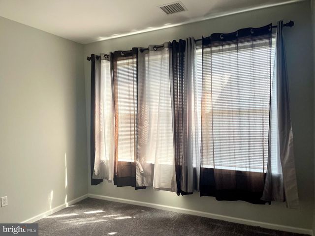 632 TIMBERLAKE DR, Ewing, NJ 08618