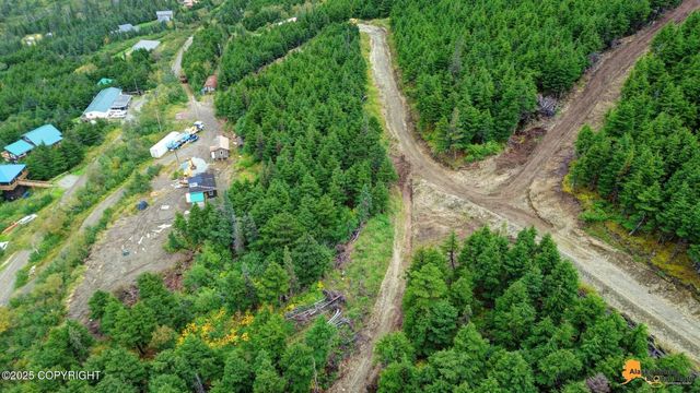 8460 Paine Road, Anchorage, AK 99516