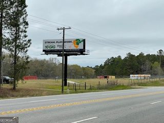 2127 Us Highway 301 S, Register, GA 30452