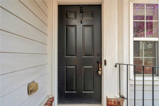 350 Eagle Tiff Drive, Sugar Hill, GA 30518