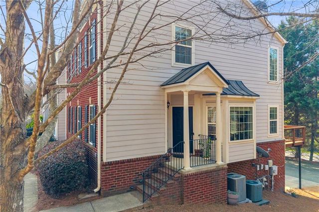 350 Eagle Tiff Drive, Sugar Hill, GA 30518