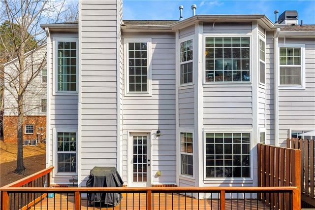 350 Eagle Tiff Drive, Sugar Hill, GA 30518