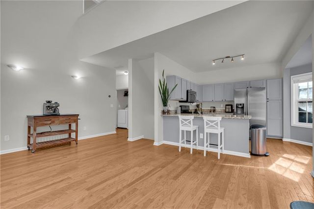 350 Eagle Tiff Drive, Sugar Hill, GA 30518