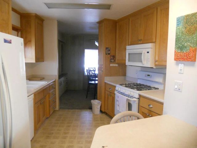 955 Howard Avenue 40, Escondido, CA 92029