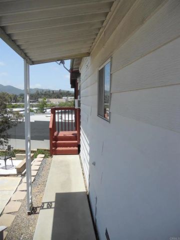 955 Howard Avenue 40, Escondido, CA 92029