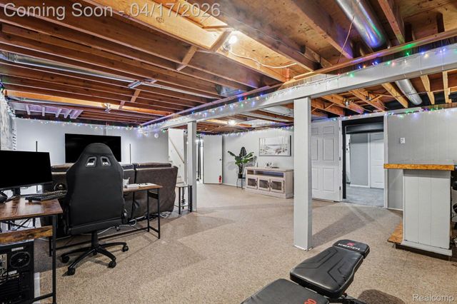 11665 Cocoa Court, Sterling Heights, MI 48312