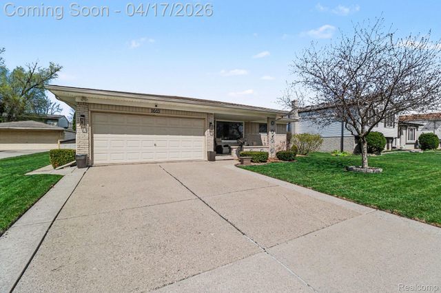11665 Cocoa Court, Sterling Heights, MI 48312