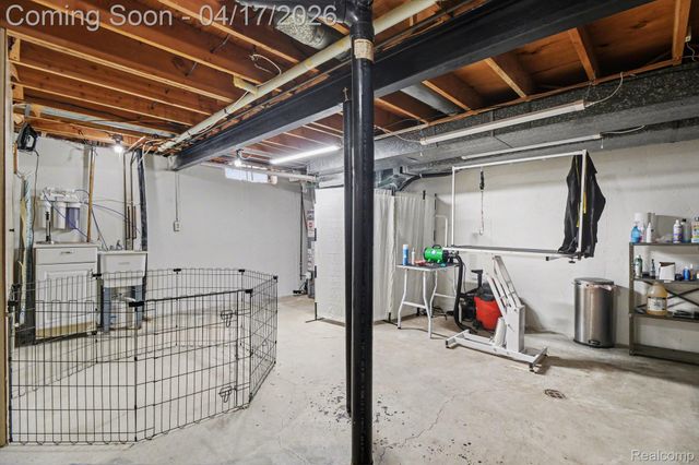 11665 Cocoa Court, Sterling Heights, MI 48312