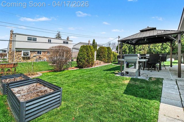 11665 Cocoa Court, Sterling Heights, MI 48312