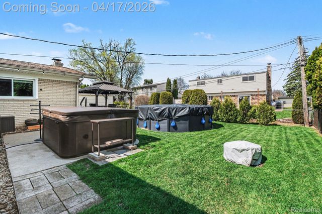 11665 Cocoa Court, Sterling Heights, MI 48312