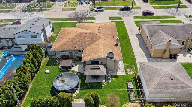 11665 Cocoa Court, Sterling Heights, MI 48312