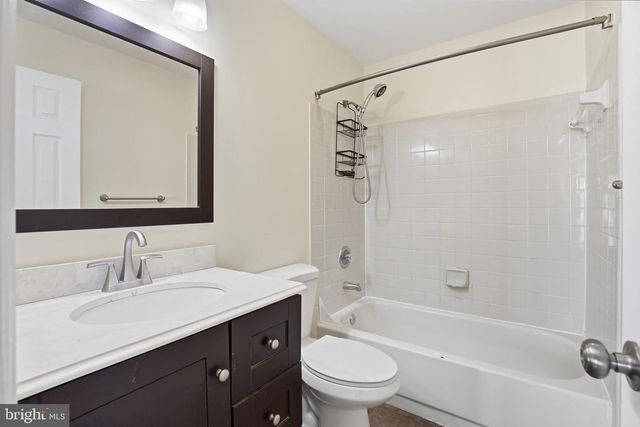 6005 PIECO CT, Alexandria, VA 22315