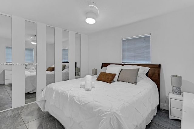 1165 SW 4th Ter, Pompano Beach, FL 33060