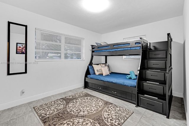 1165 SW 4th Ter, Pompano Beach, FL 33060