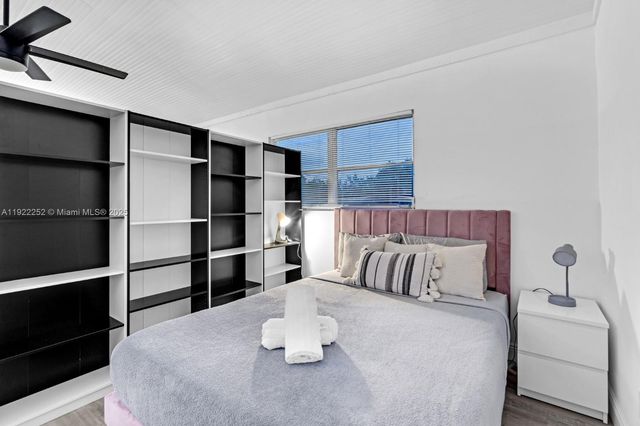 1165 SW 4th Ter, Pompano Beach, FL 33060