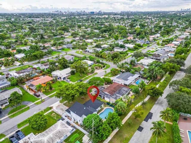 1165 SW 4th Ter, Pompano Beach, FL 33060