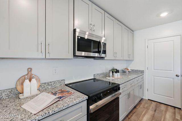 1375 W AZTEC Drive, Coolidge, AZ 85128