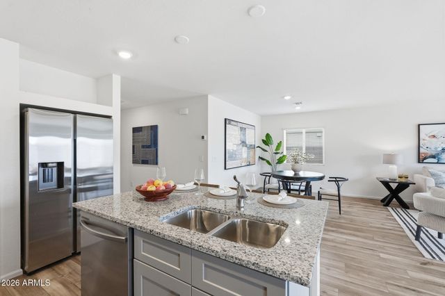 1375 W AZTEC Drive, Coolidge, AZ 85128