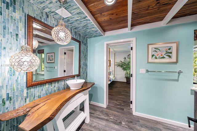 6700 SW 132nd Street, Pinecrest, FL 33156
