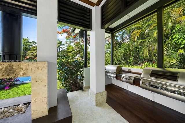 6700 SW 132nd Street, Pinecrest, FL 33156