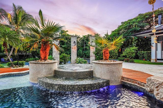 6700 SW 132nd Street, Pinecrest, FL 33156