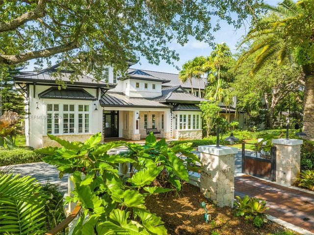 6700 SW 132nd Street, Pinecrest, FL 33156