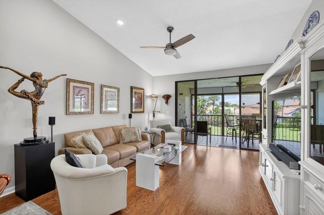 7701 Glendevon Lane 1907, Delray Beach, FL 33446