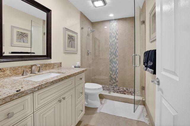7701 Glendevon Lane 1907, Delray Beach, FL 33446