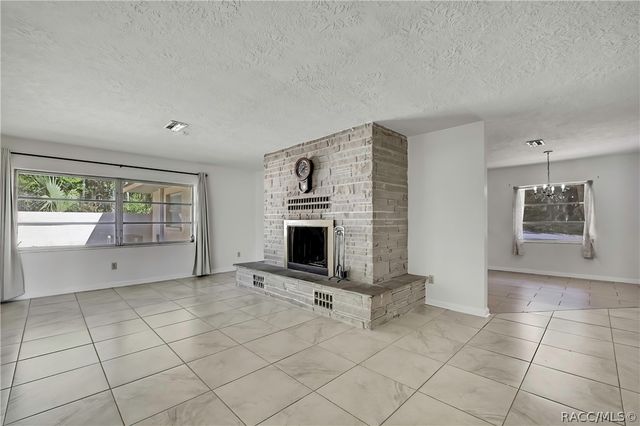12130 Maple Street, Dunnellon, FL 34432
