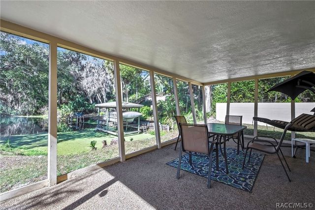 12130 Maple Street, Dunnellon, FL 34432