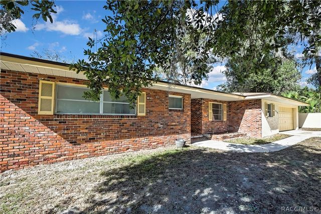 12130 Maple Street, Dunnellon, FL 34432
