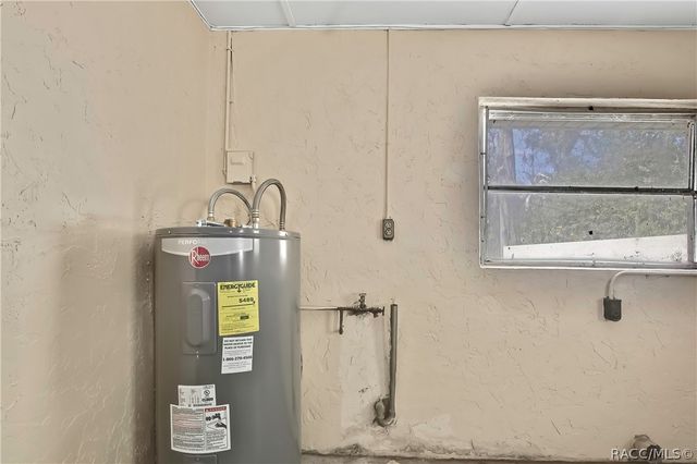 12130 Maple Street, Dunnellon, FL 34432