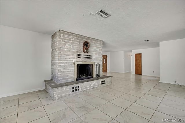 12130 Maple Street, Dunnellon, FL 34432