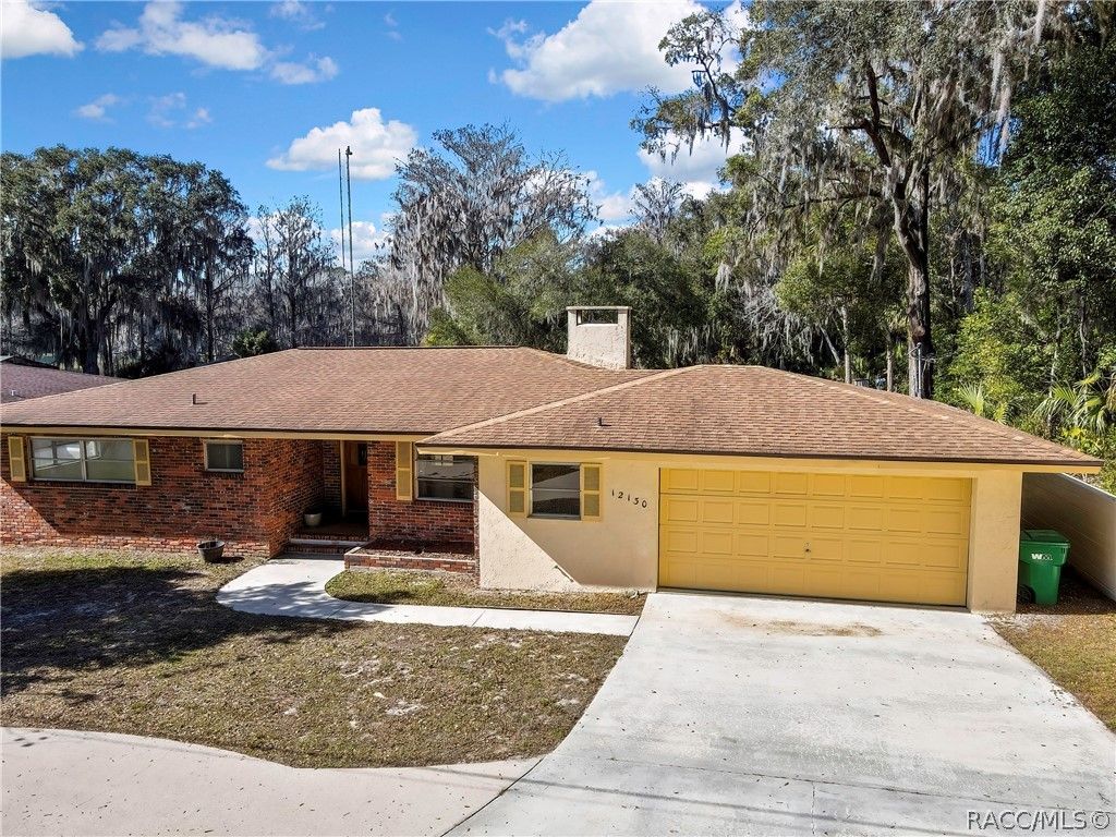 12130 Maple Street, Dunnellon, FL 34432