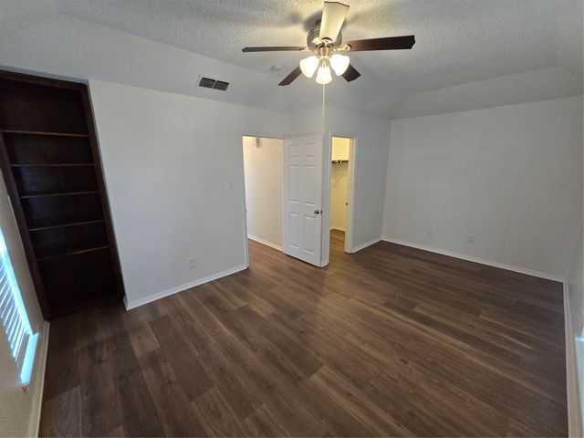 7451 N College Circle, North Richland Hills, TX 76180
