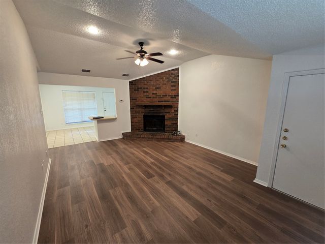 7451 N College Circle, North Richland Hills, TX 76180