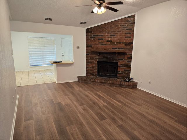 7451 N College Circle, North Richland Hills, TX 76180
