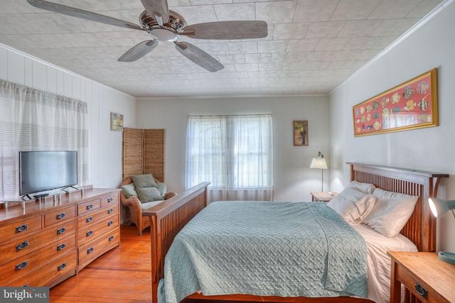 77 WEST AVE, Ocean View, DE 19970