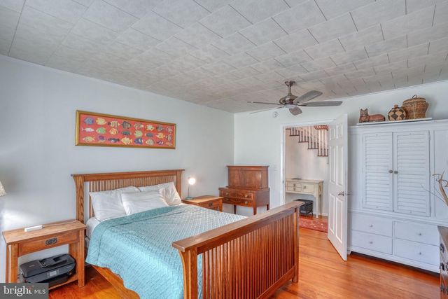 77 WEST AVE, Ocean View, DE 19970