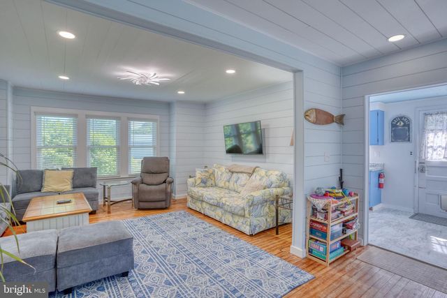 77 WEST AVE, Ocean View, DE 19970