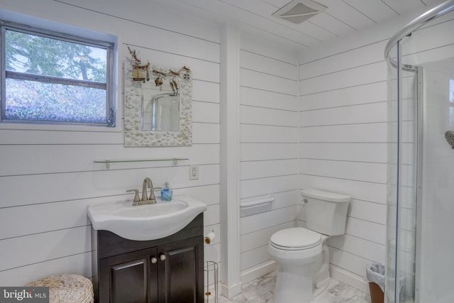 77 WEST AVE, Ocean View, DE 19970